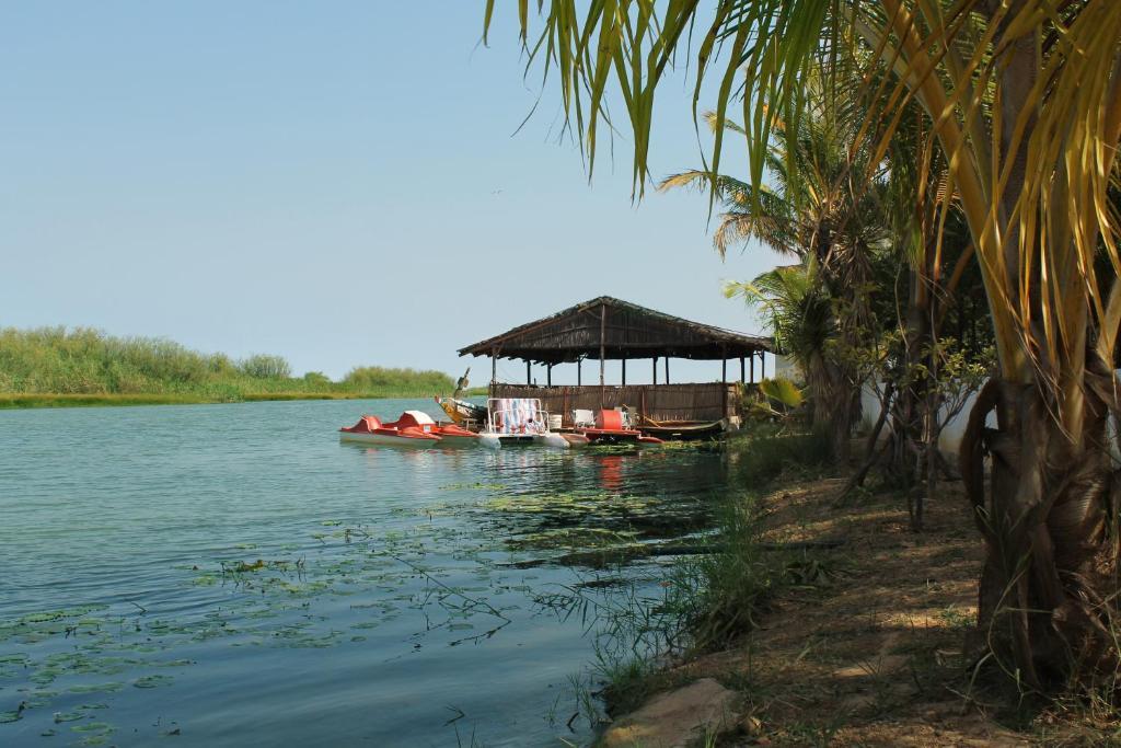 Lampsar Lodge Ndiongo Zewnętrze zdjęcie